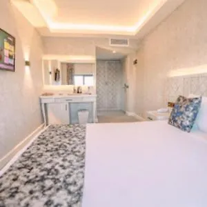 Platinum Otel&restaurant Бодрум